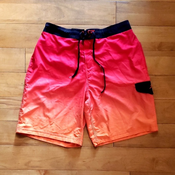 Ombre E-board Shorts Workout & Swim Trunks - Picture 3 of 6